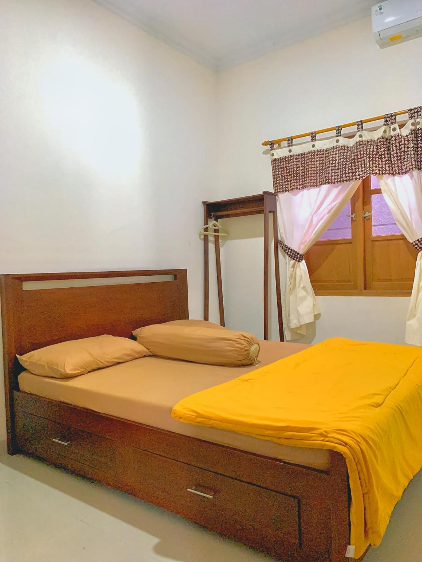 Omah Tabon Jogja - Close To Malioboro Yogyakarta Exterior photo